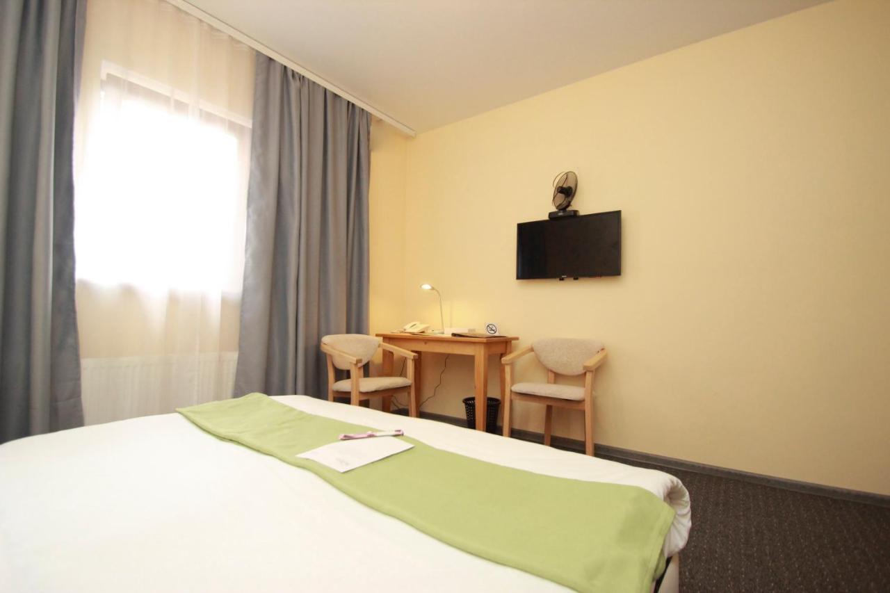 Garden Eco Design Hotel Odessza Kültér fotó