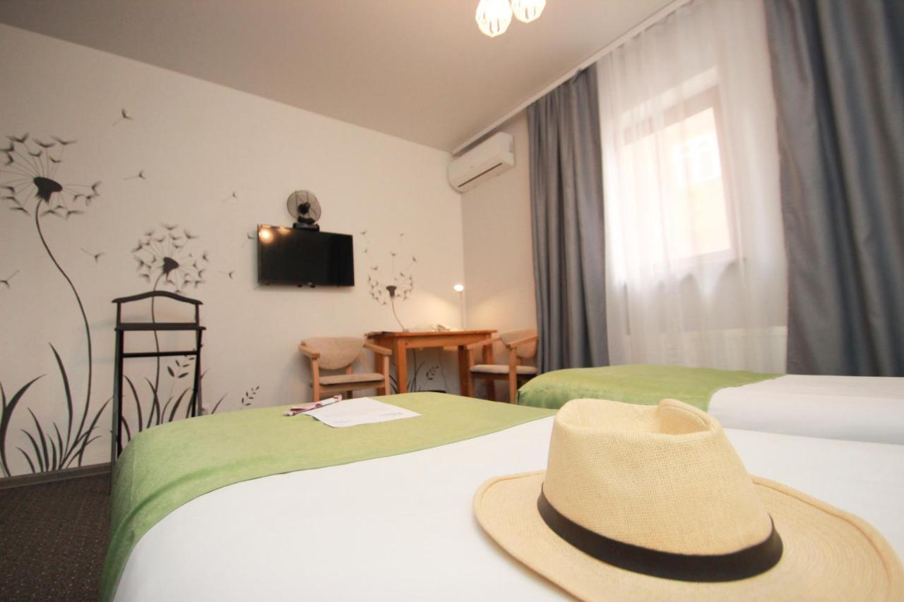 Garden Eco Design Hotel Odessza Kültér fotó
